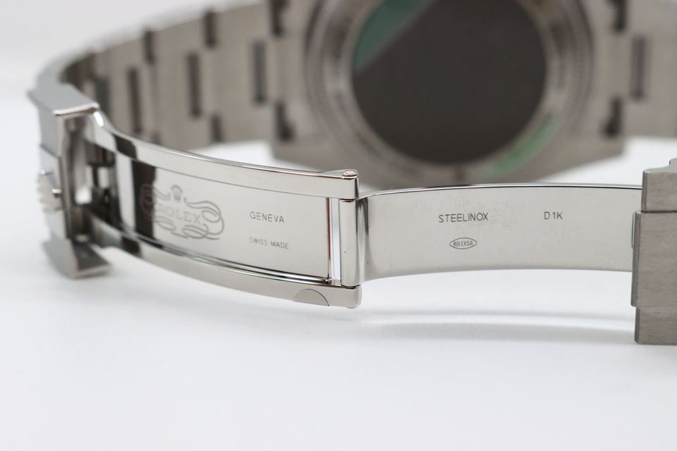 Rolex Deepsea 126660 Image 4